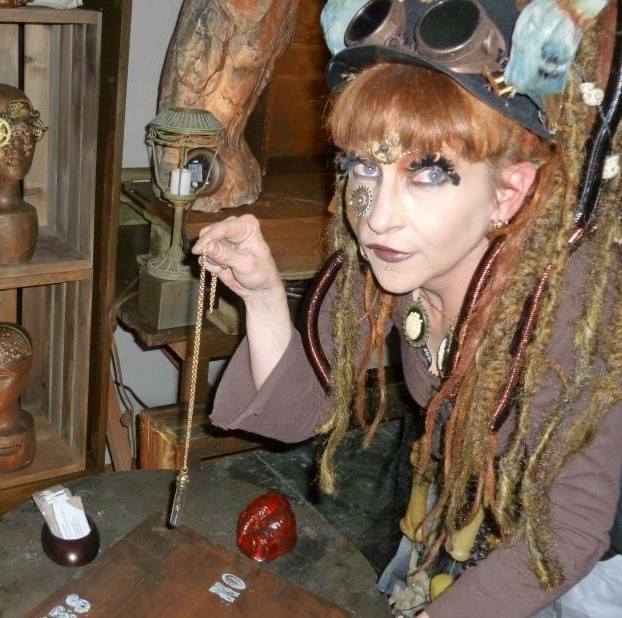 Who is Madam Spatchcock, and why is she&nbsp;blogging?